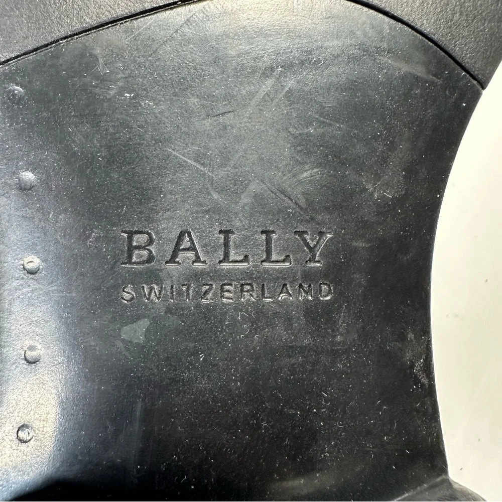 Bally Men's Onisor Black Leather Apron Toe Bit Loafer. Sz: 8